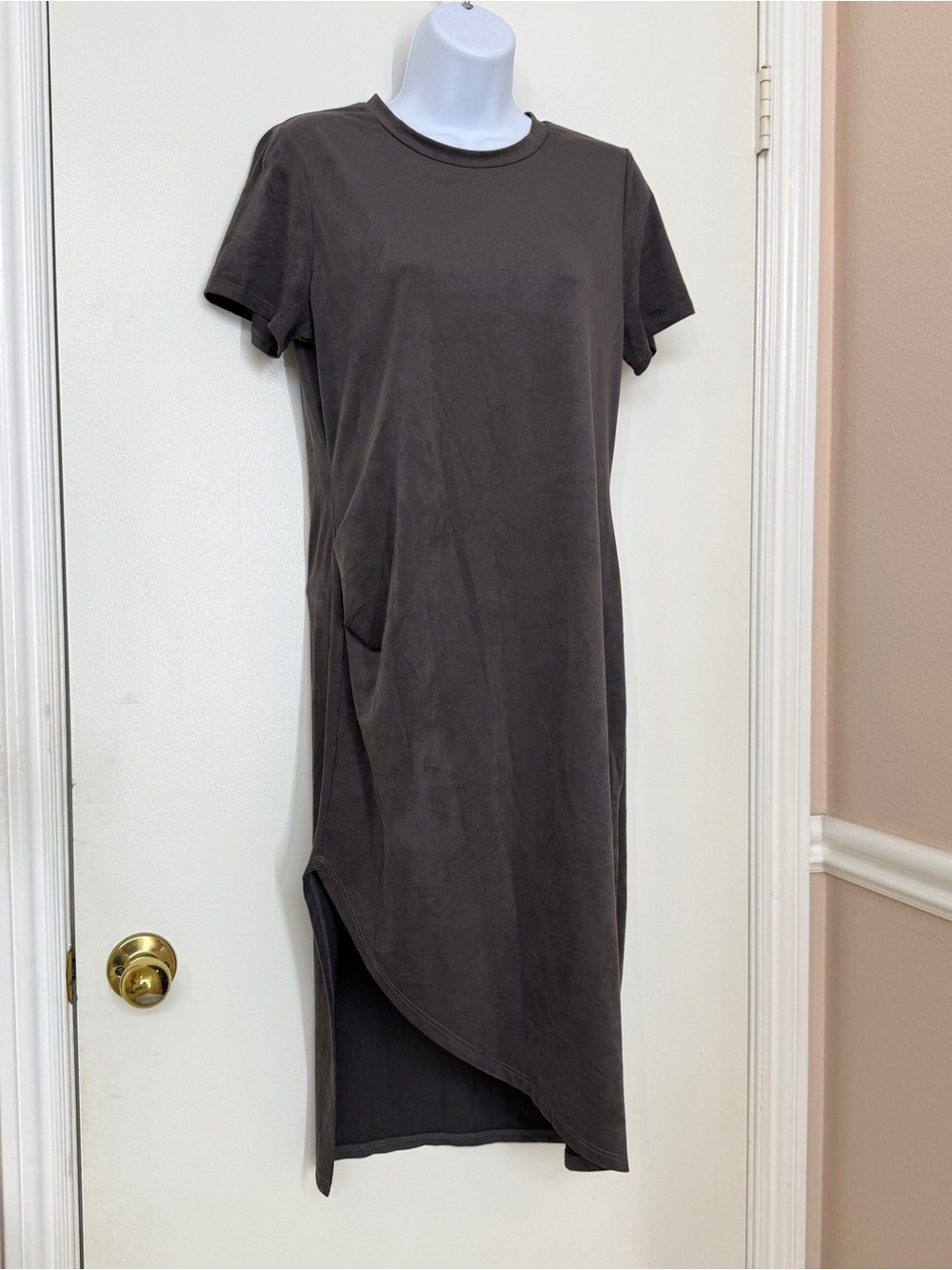 NWT William B and Friends Eco Suede Ruched Side T-Shirt Dress Size Medium
